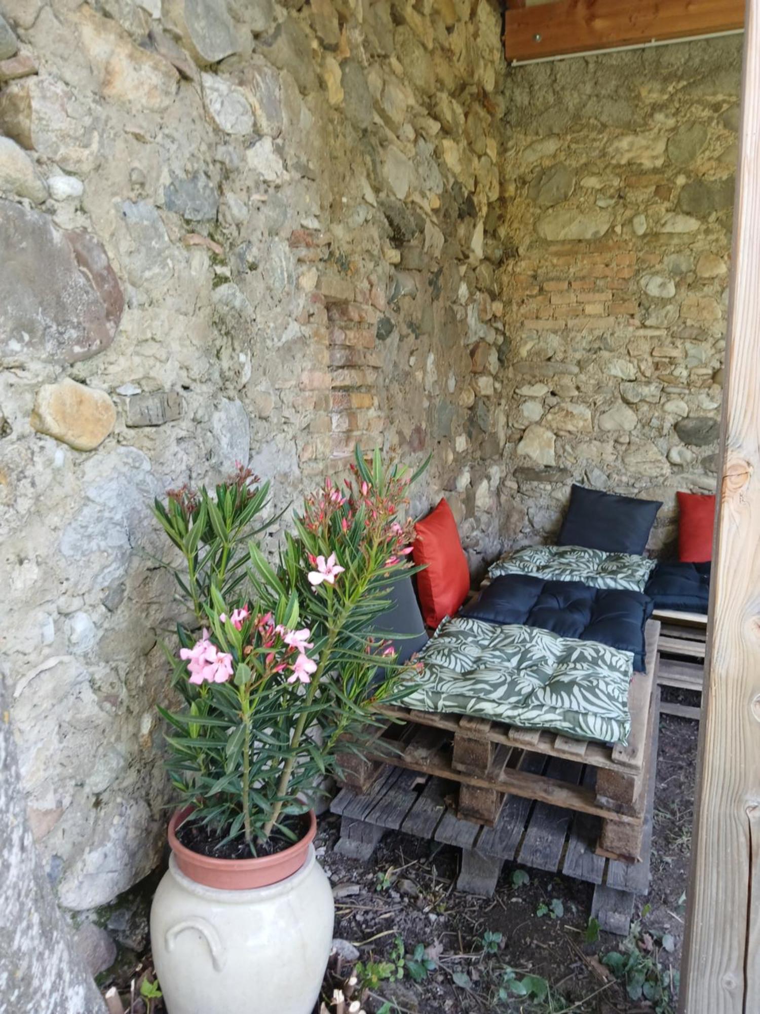 Les Gites Du Saro Chabestan Kültér fotó